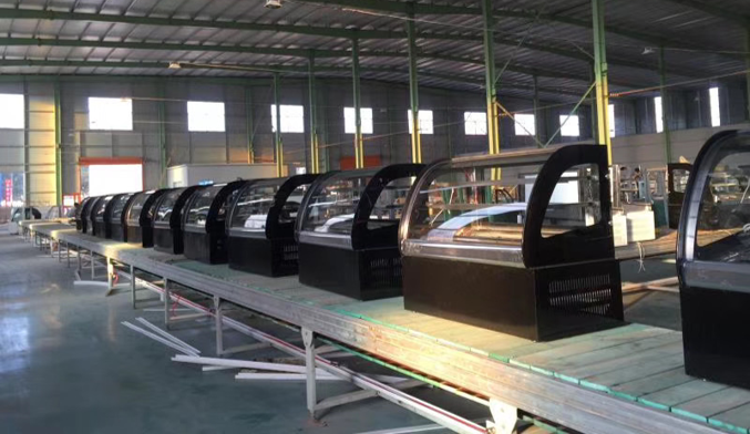 Right-Angle-Refrigerated-Display-28 Right-Angle-Refrigerated-Display-28